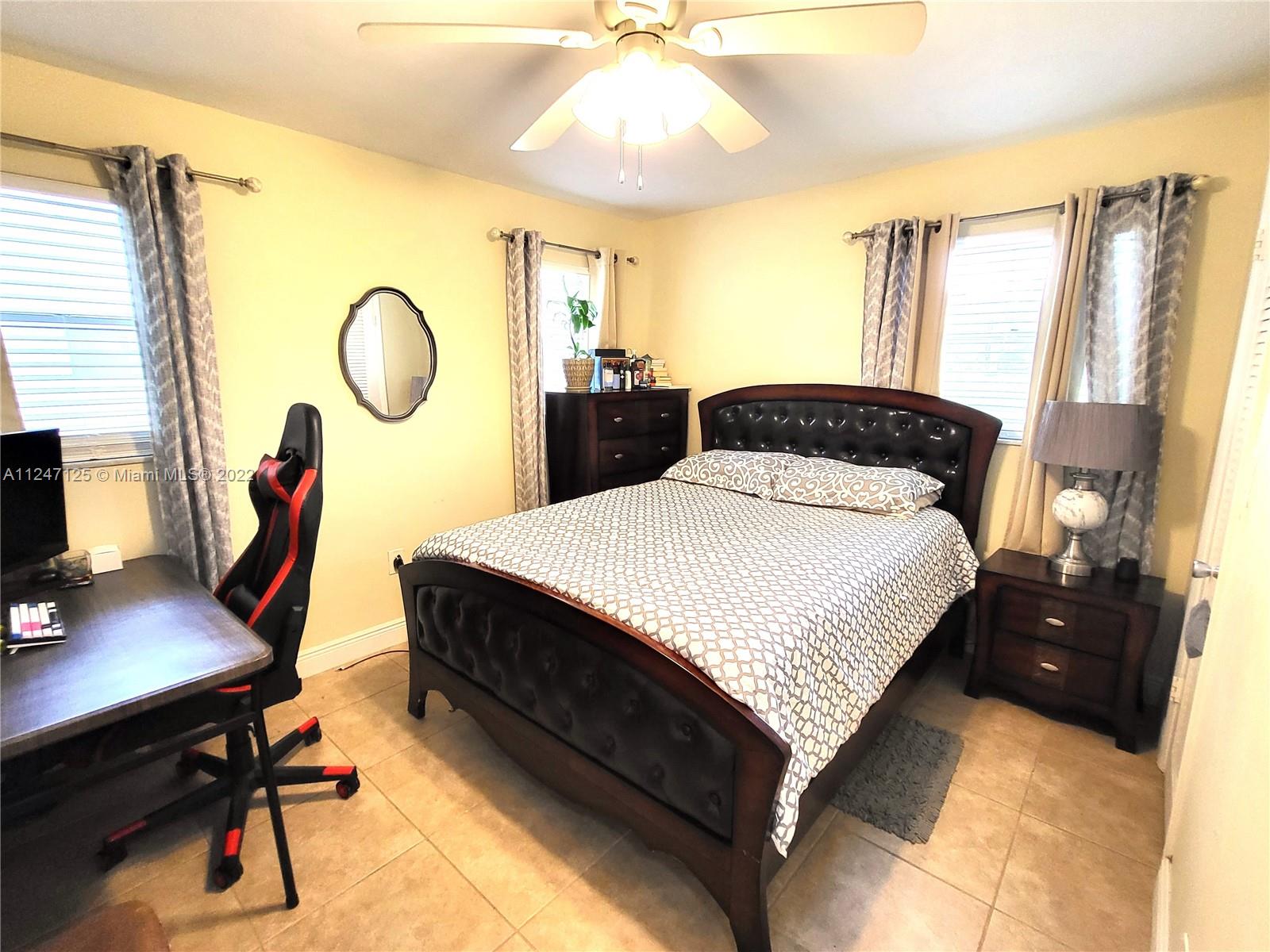 8051 N Sunrise Lakes Dr Unit: 101