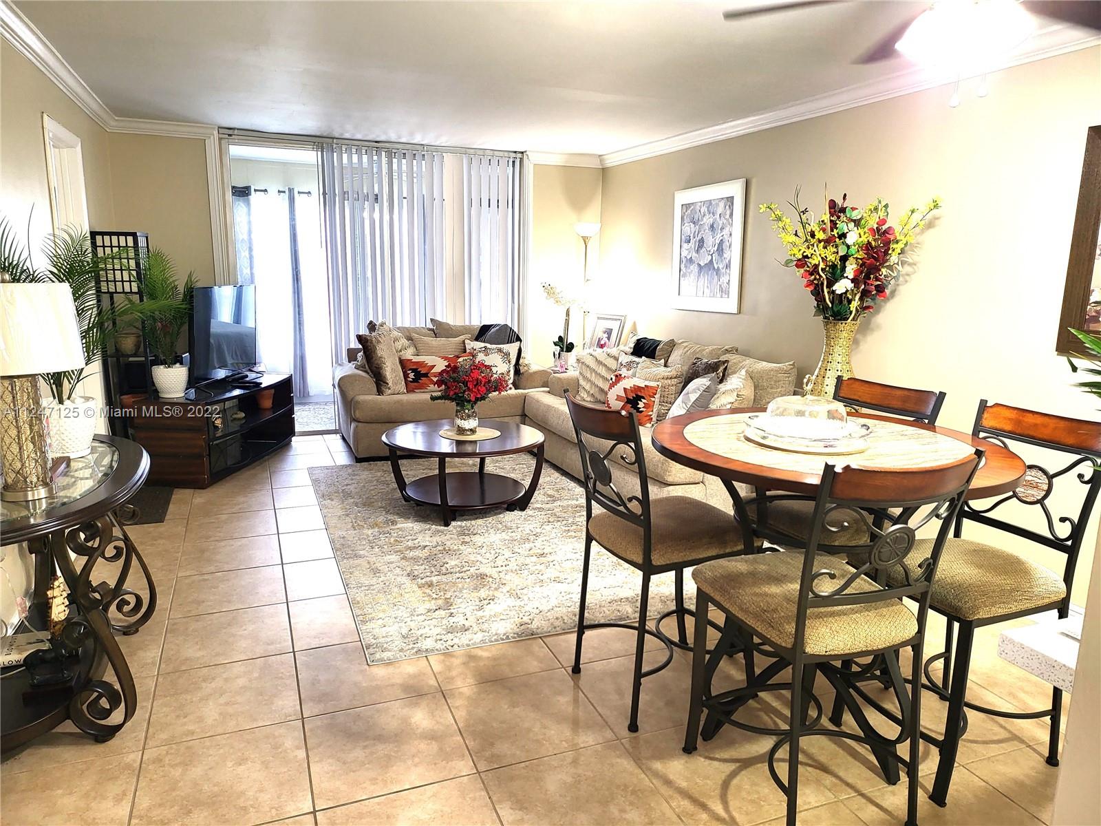8051 N Sunrise Lakes Dr Unit: 101