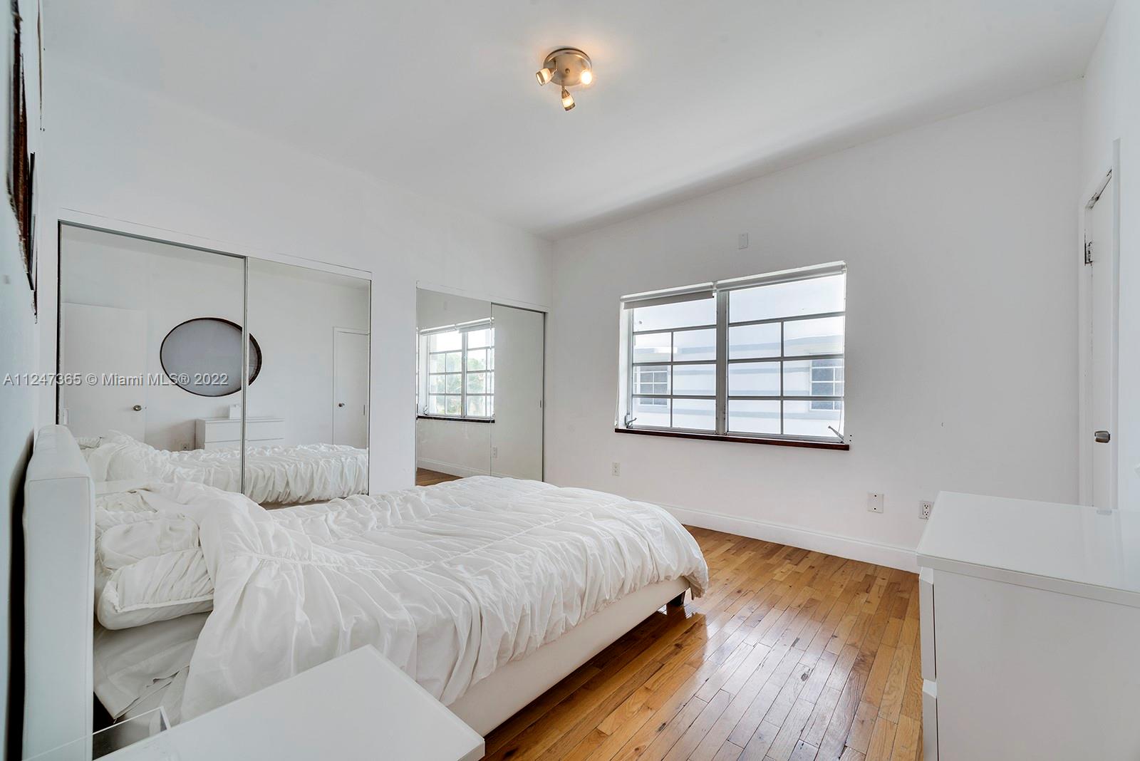 1525 Pennsylvania Ave Unit: 3