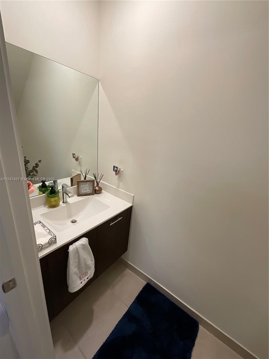 8380 NW 51st Ter Unit: 8380