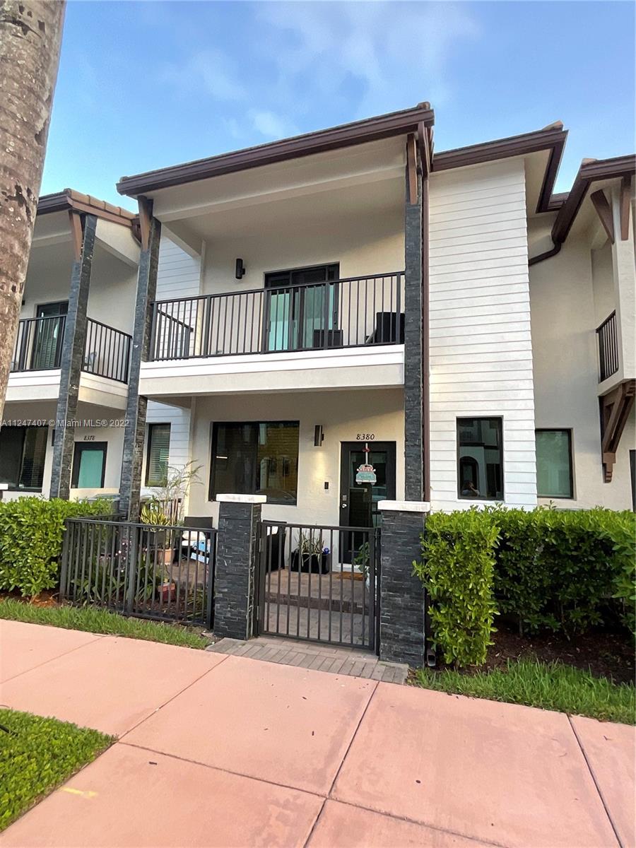 8380 NW 51st Ter Unit: 8380