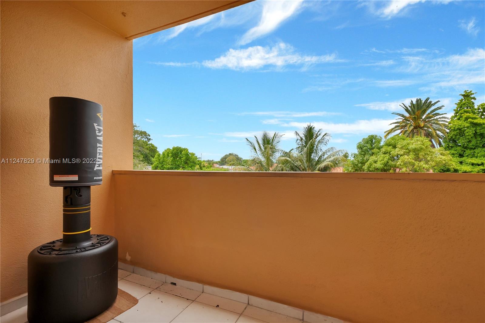 8990 SW 24th St Unit: 226