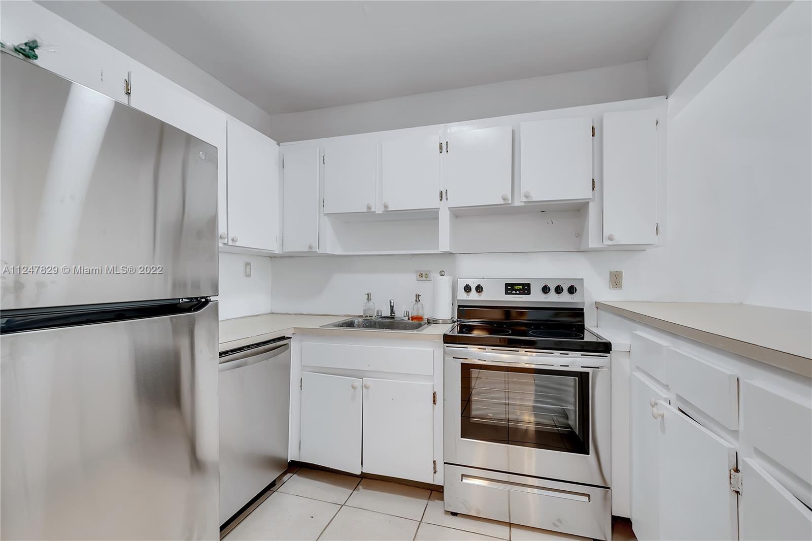 8990 SW 24th St Unit: 226