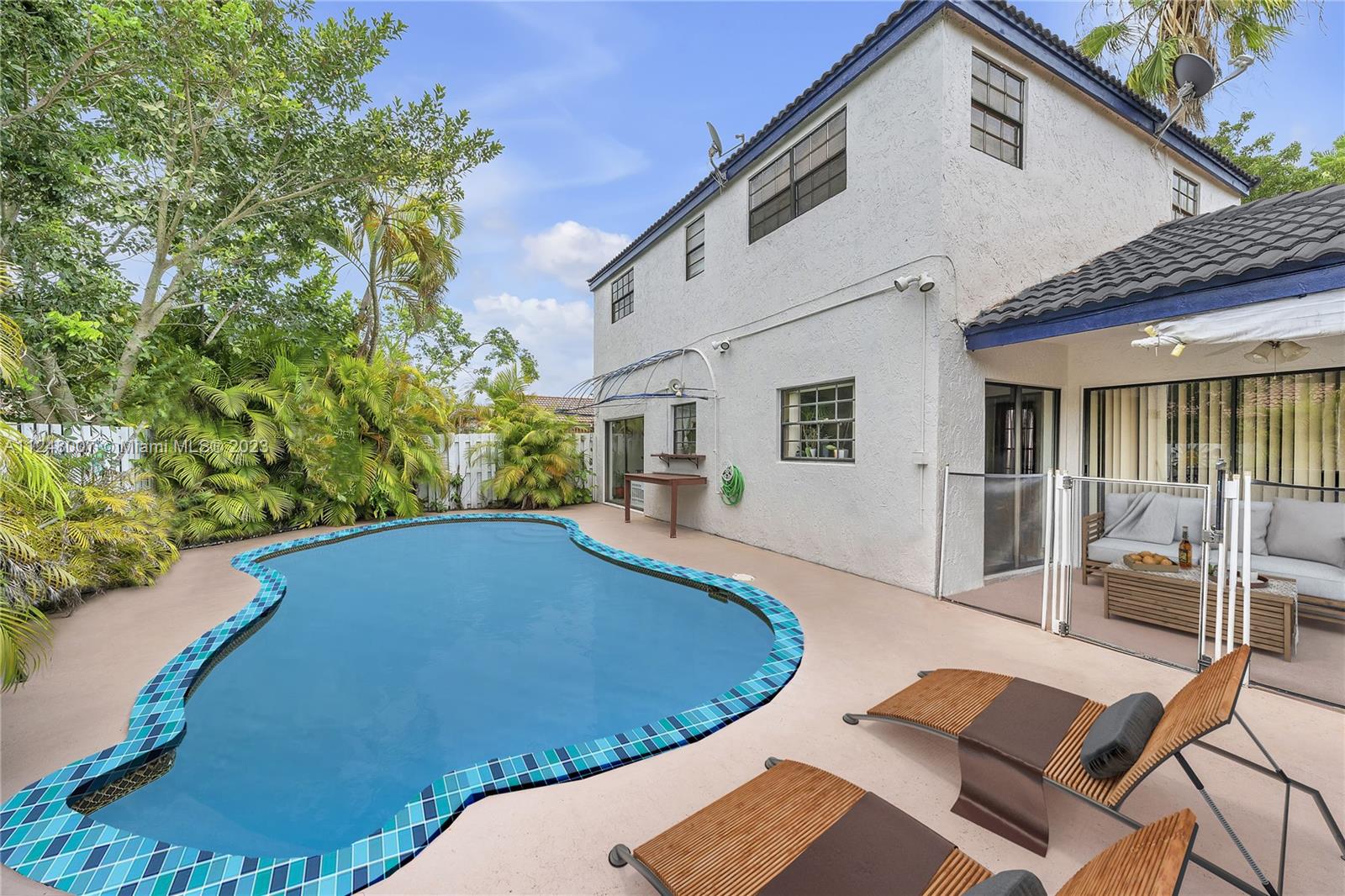 12505 SW 95th Ter