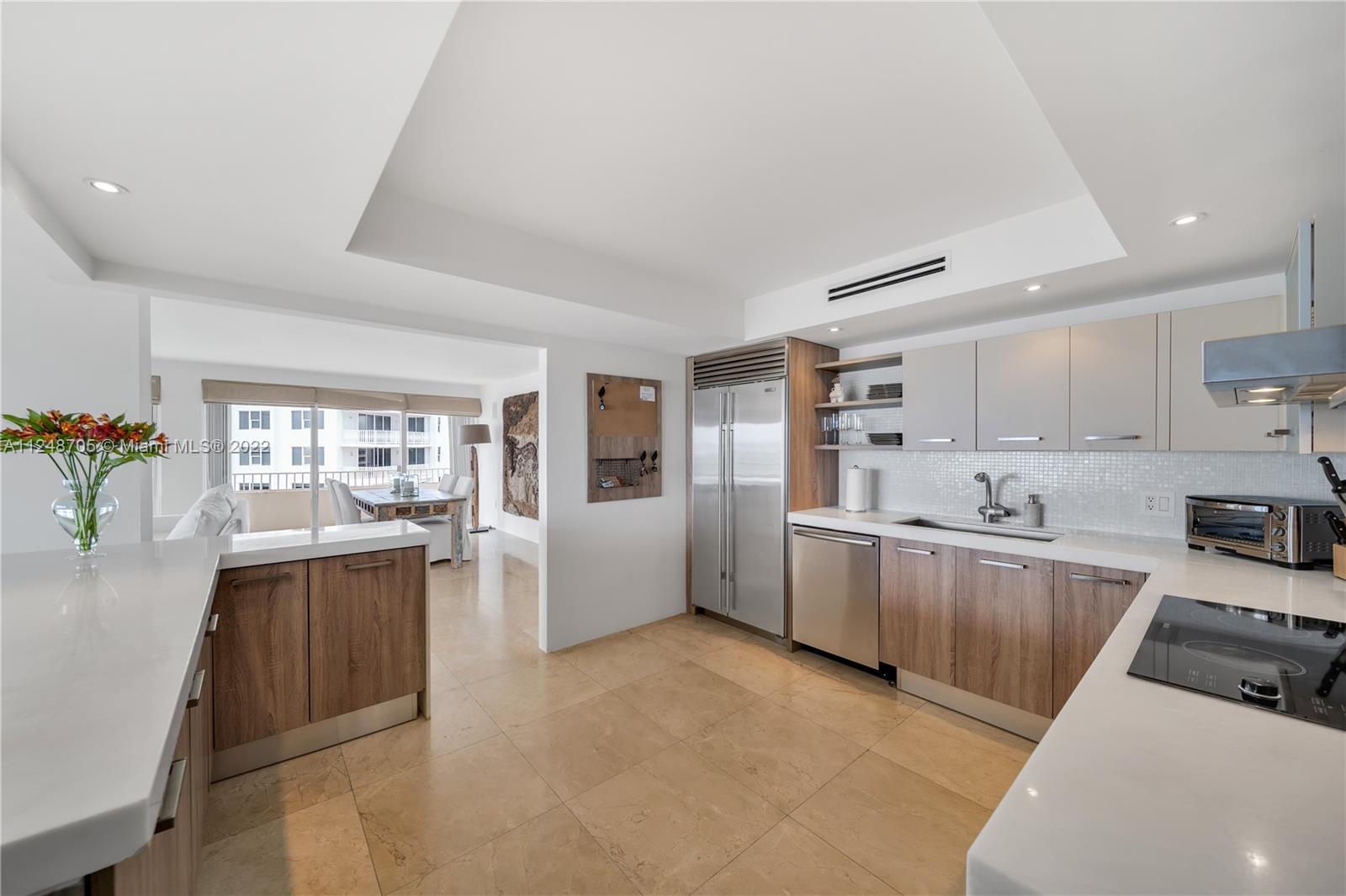 199 OCEAN LANE DRIVE Unit: 901