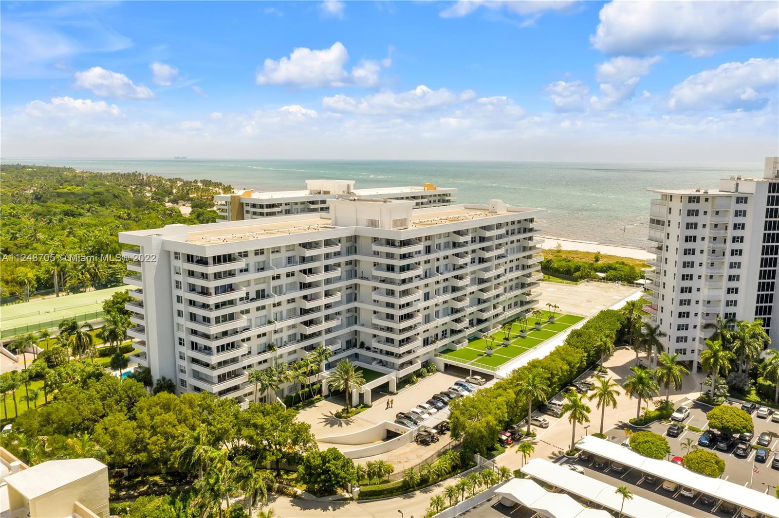 199 OCEAN LANE DRIVE Unit: 901