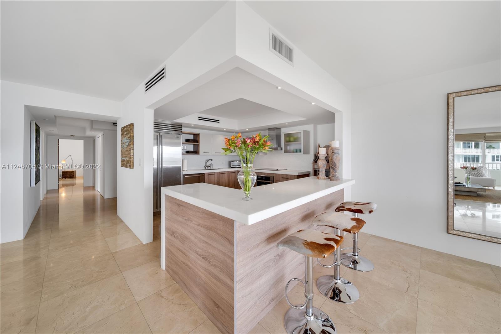 199 OCEAN LANE DRIVE Unit: 901