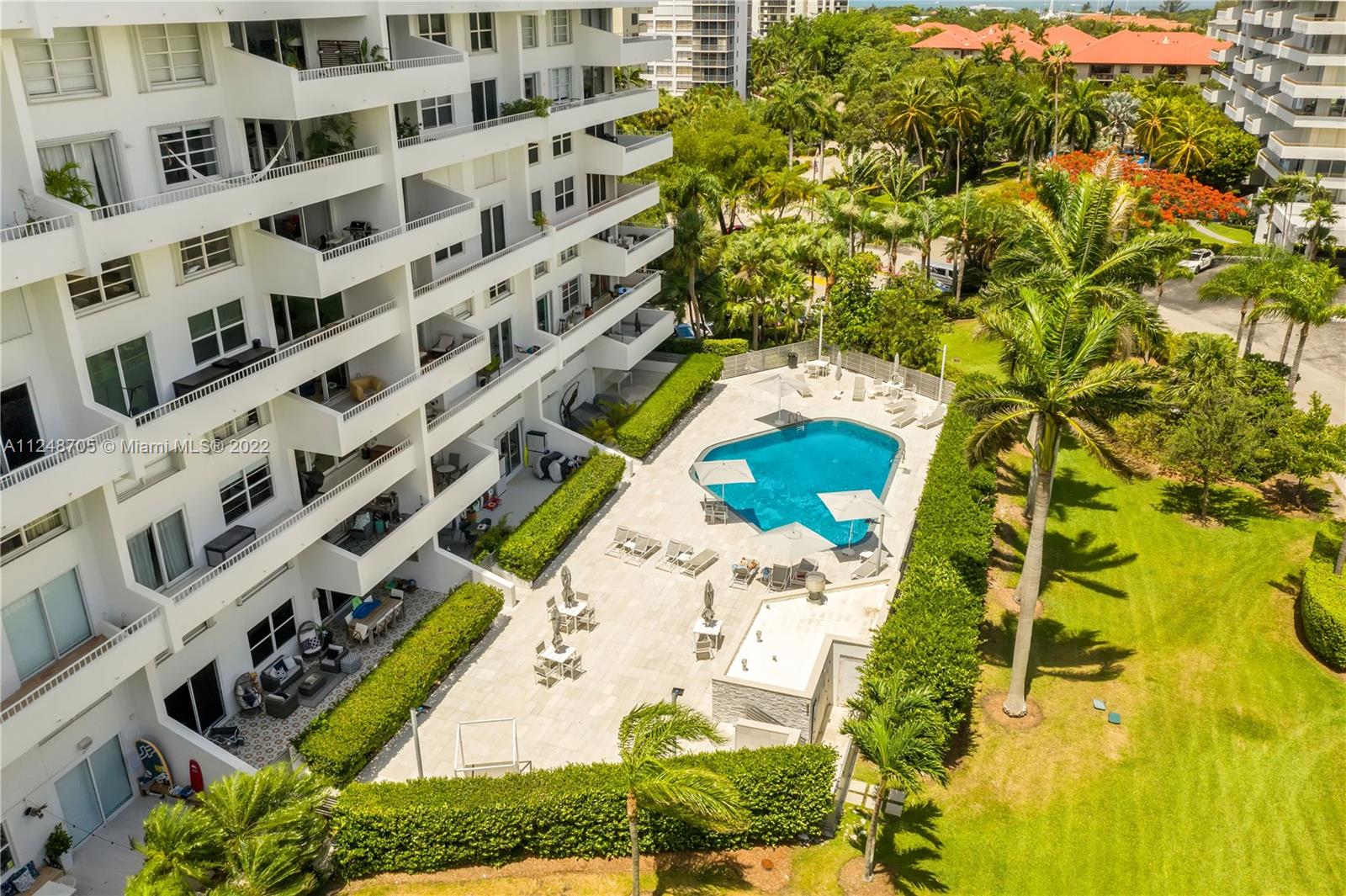 199 OCEAN LANE DRIVE Unit: 901
