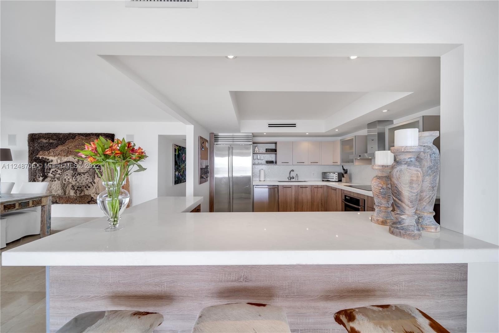 199 OCEAN LANE DRIVE Unit: 901