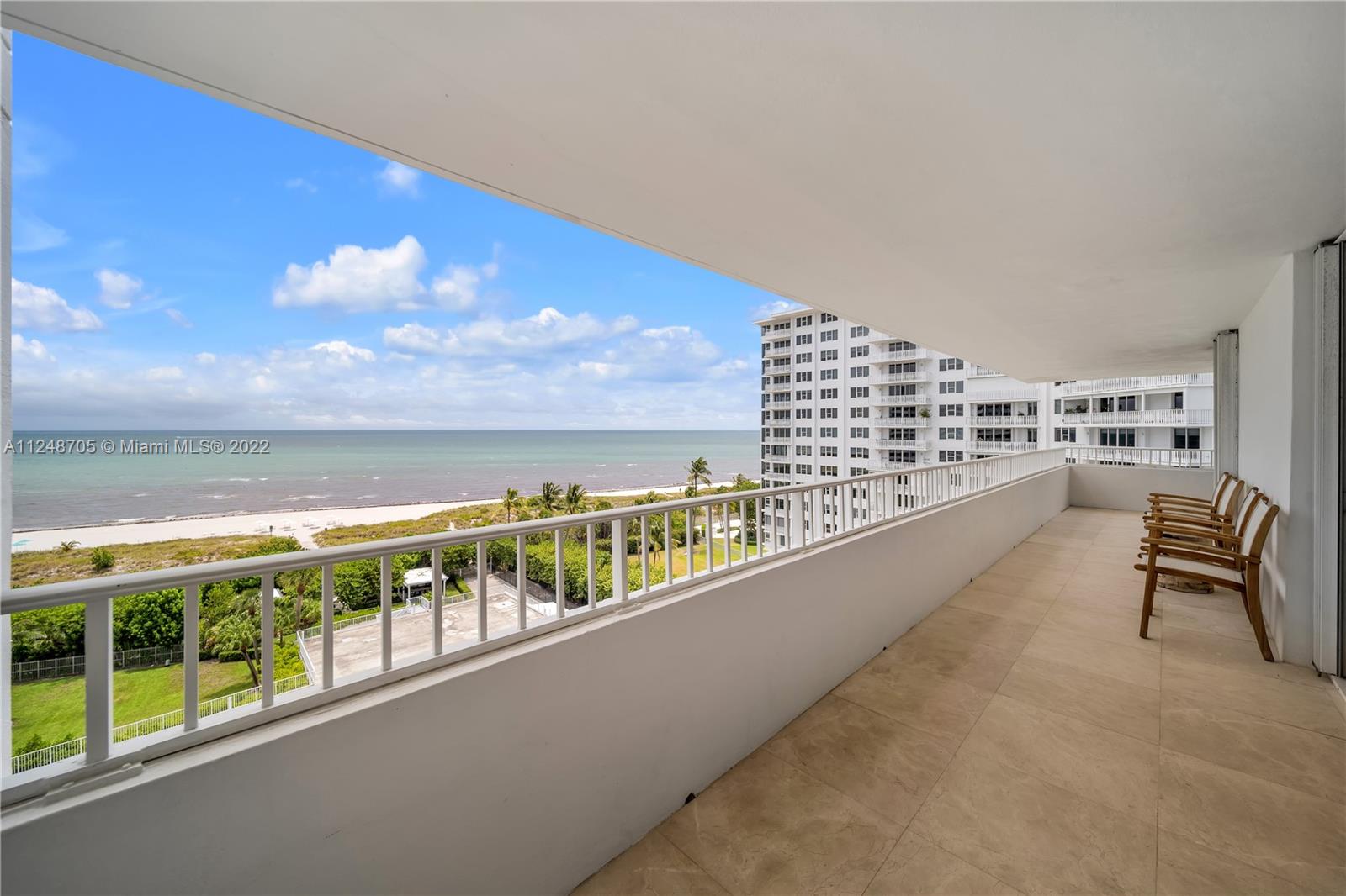 199 OCEAN LANE DRIVE Unit: 901