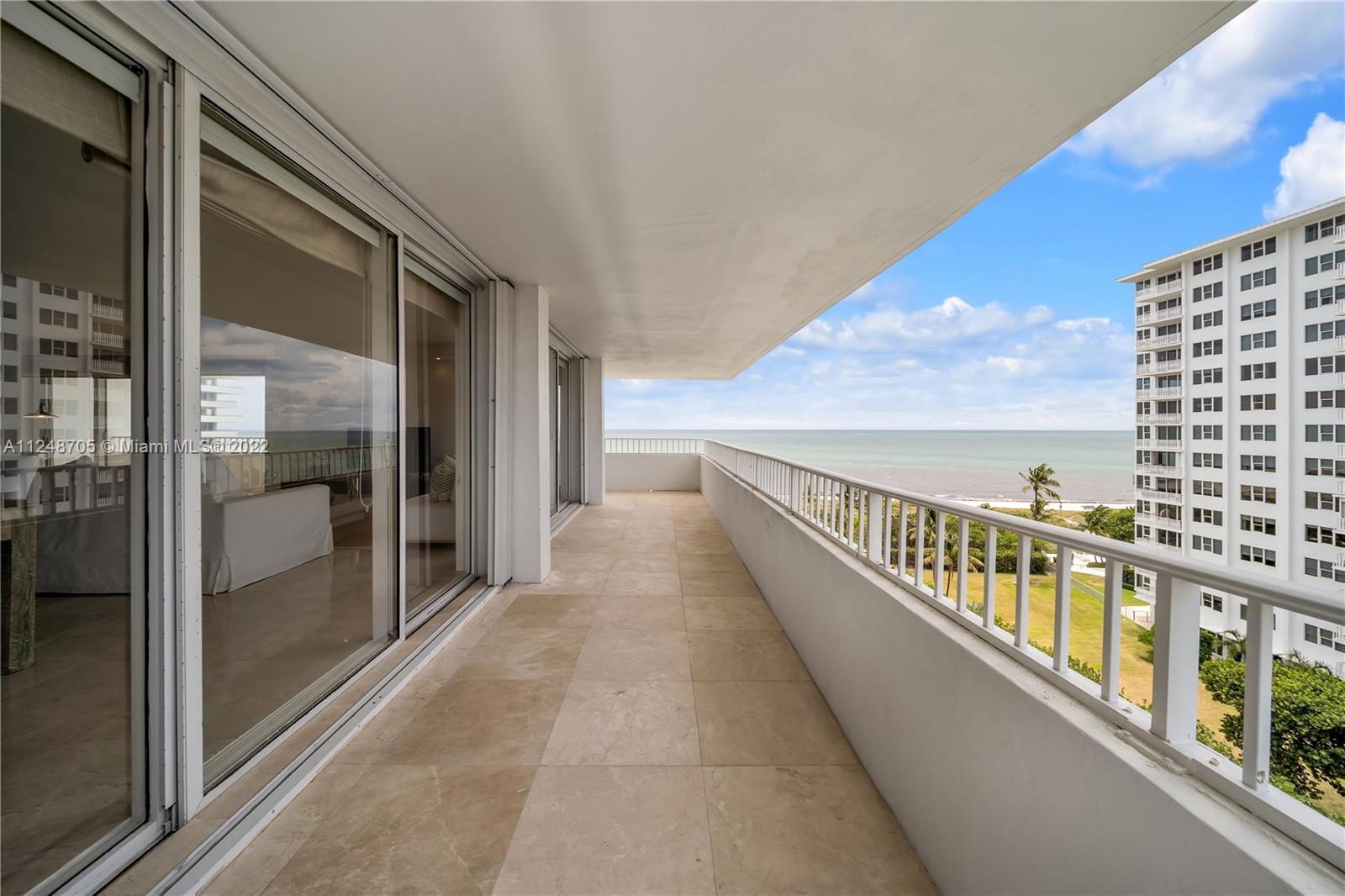 199 OCEAN LANE DRIVE Unit: 901