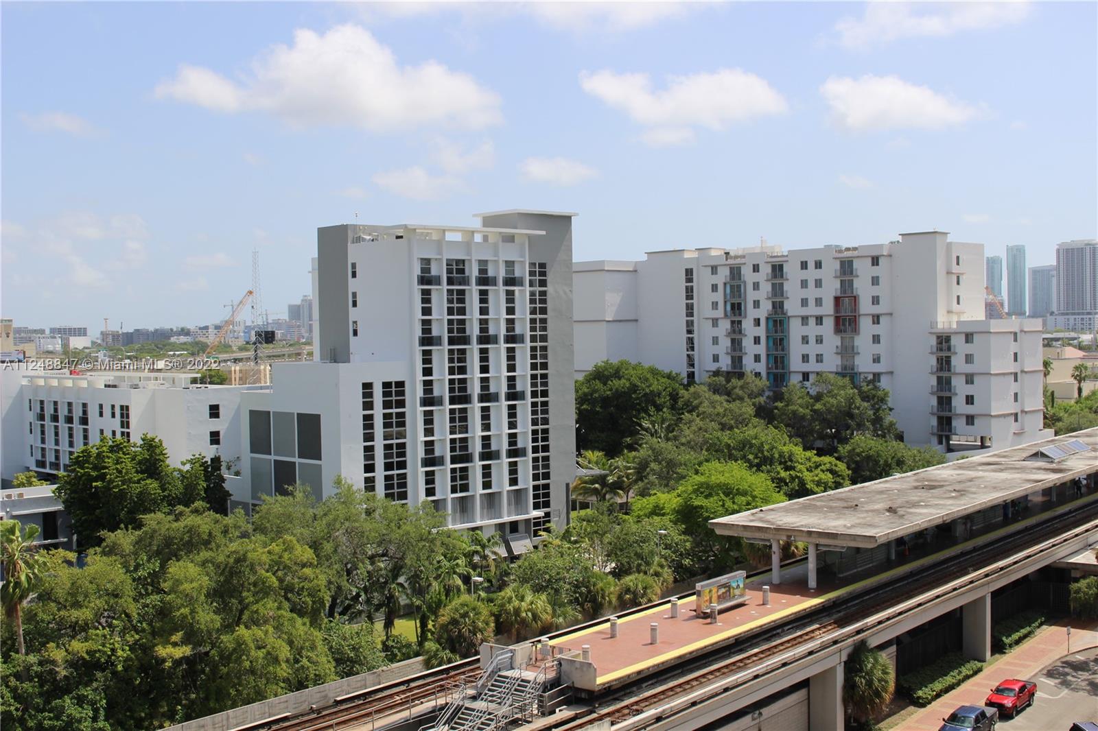 816 NW 11th St Unit: 1004