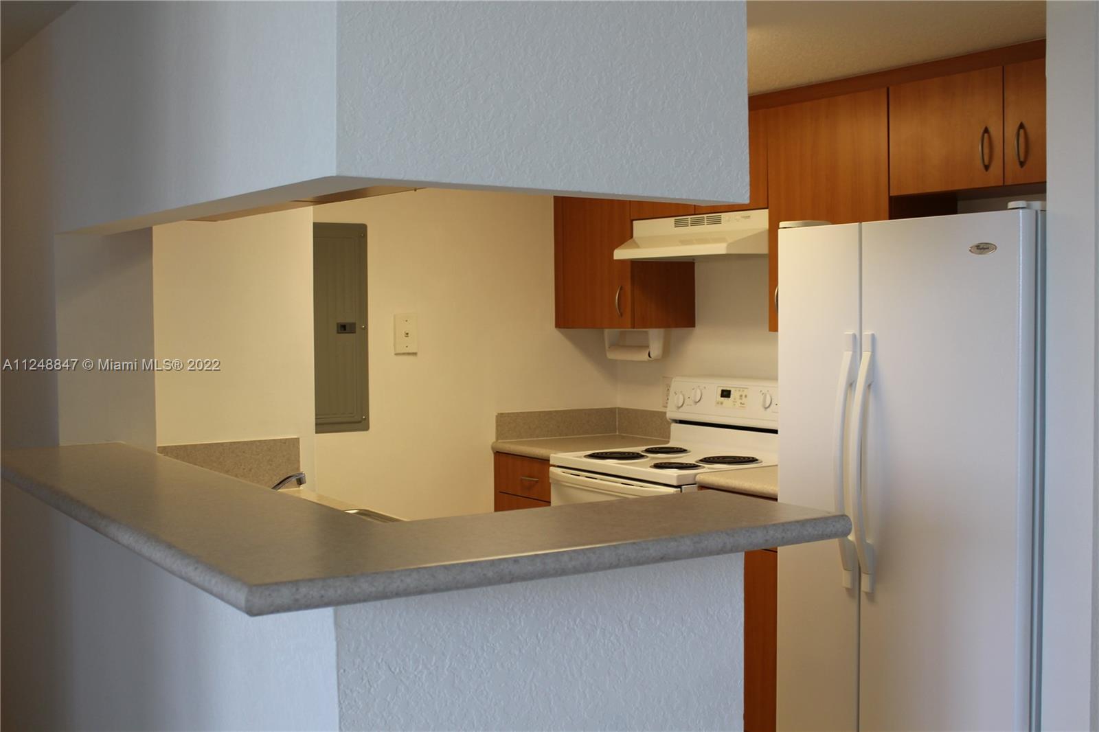 816 NW 11th St Unit: 1004