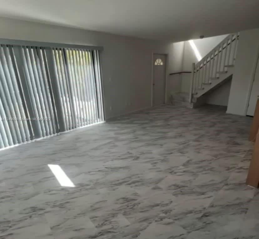 15811 SW 91st Ct Unit: B