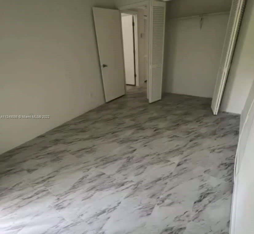 15811 SW 91st Ct Unit: B