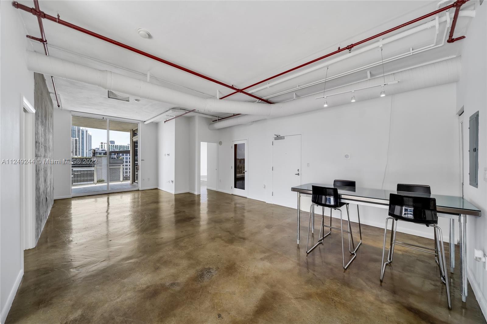 444 NE 30th St Unit: 808