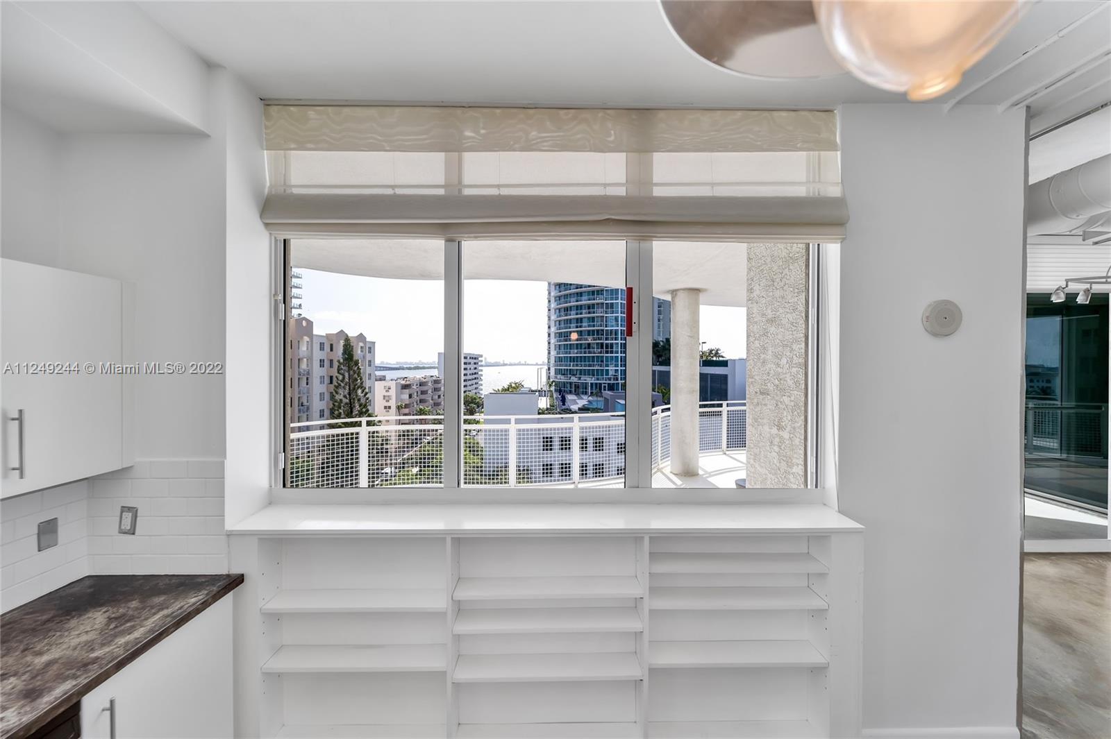 444 NE 30th St Unit: 808