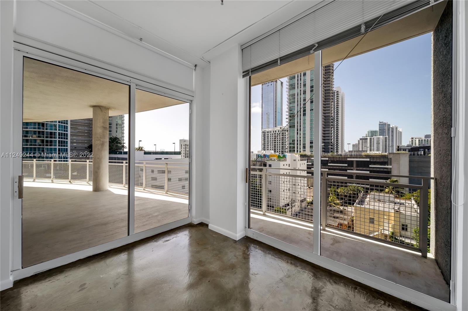 444 NE 30th St Unit: 808