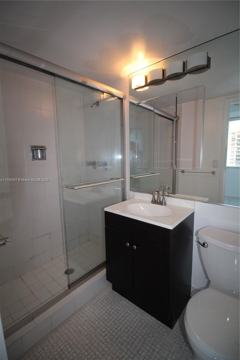 3180 S Ocean Dr Unit: 1406
