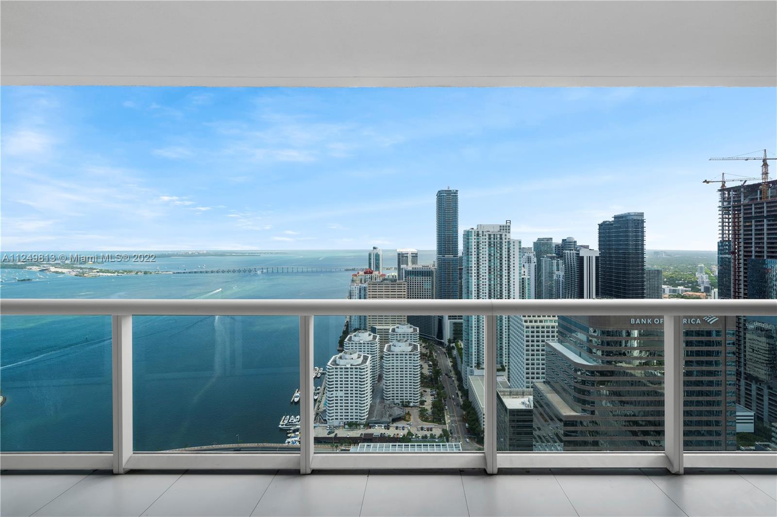 495 Brickell Ave Unit: 5203