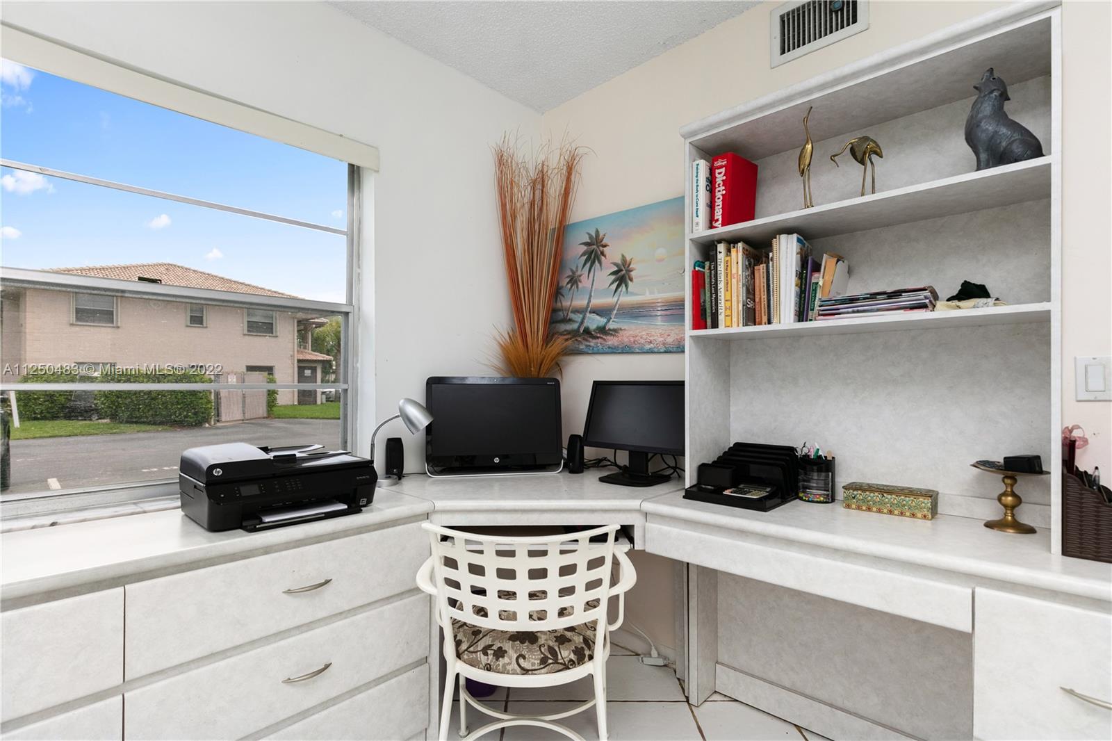 5560 Lakeside Dr Unit: 106