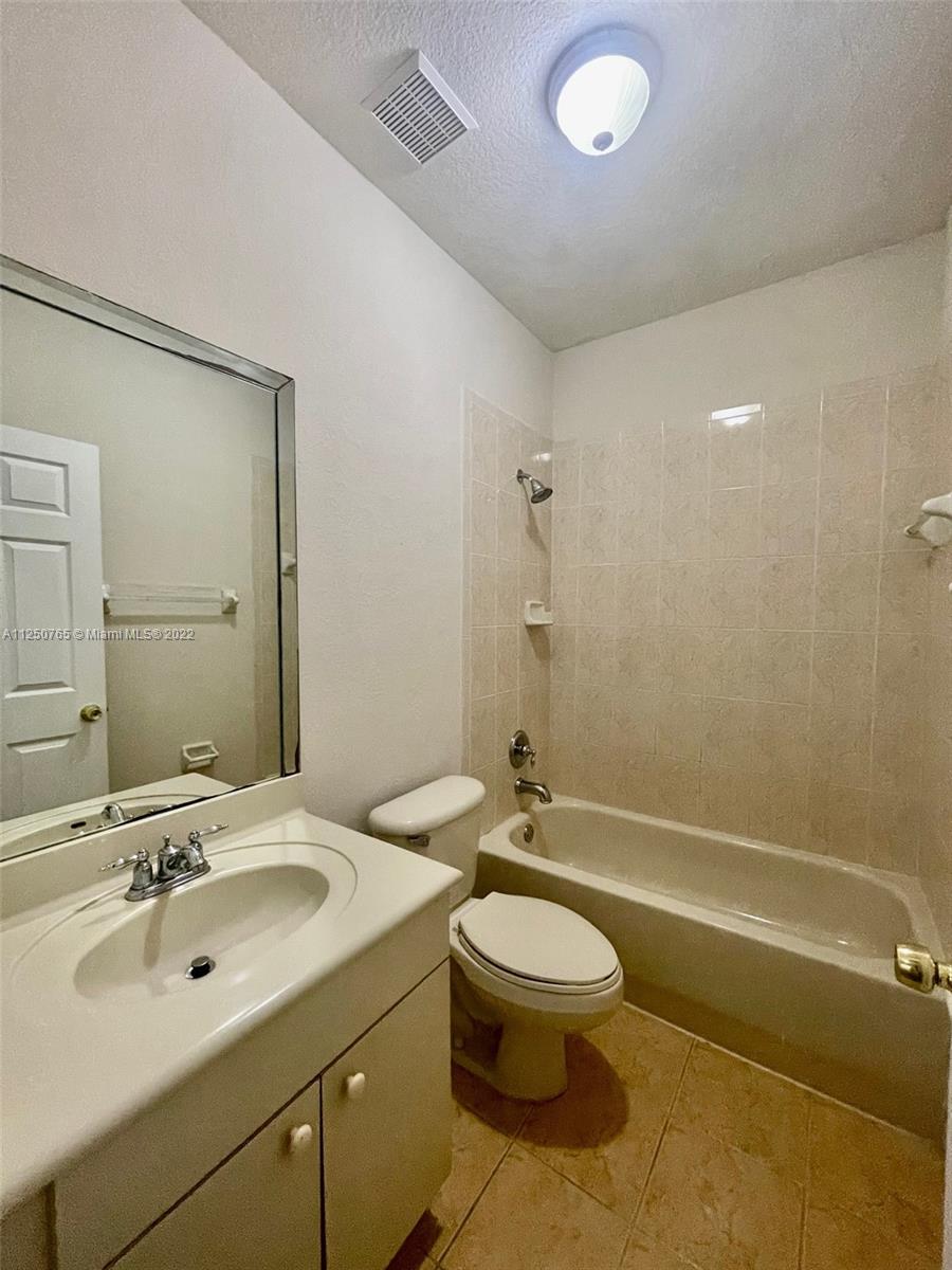 8468 SW 166th Pl Unit: 8468