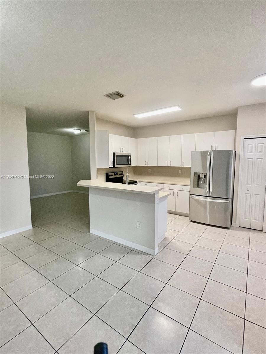 8468 SW 166th Pl Unit: 8468