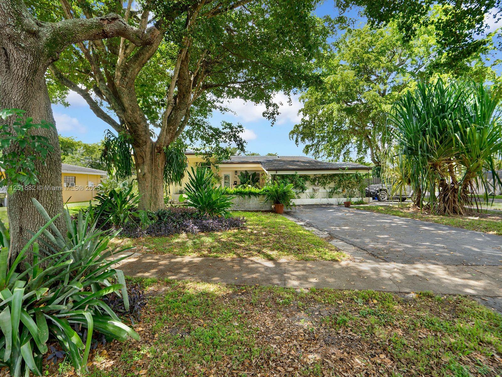 414 S 57th Way