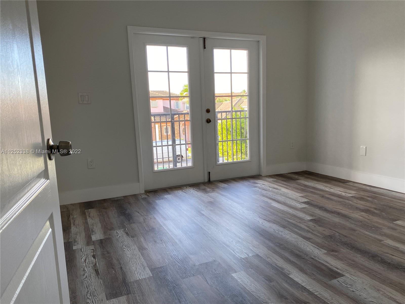 16350 SW 50th Ter