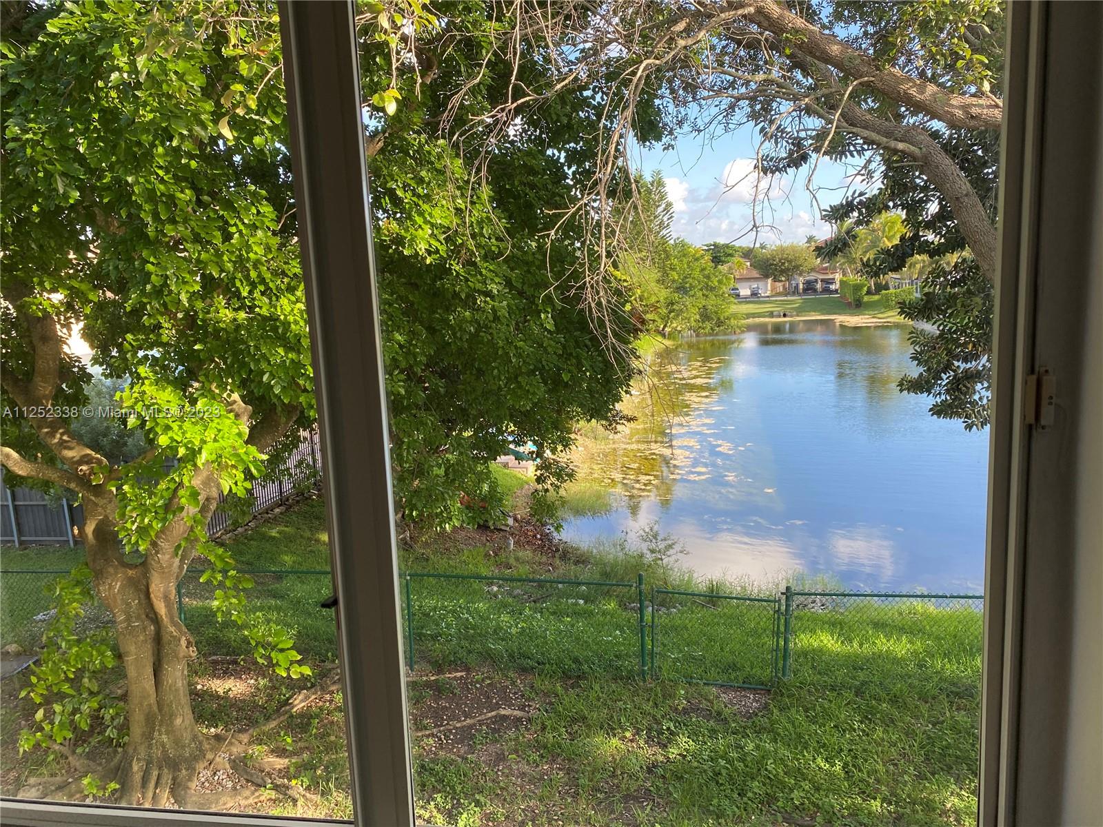 16350 SW 50th Ter
