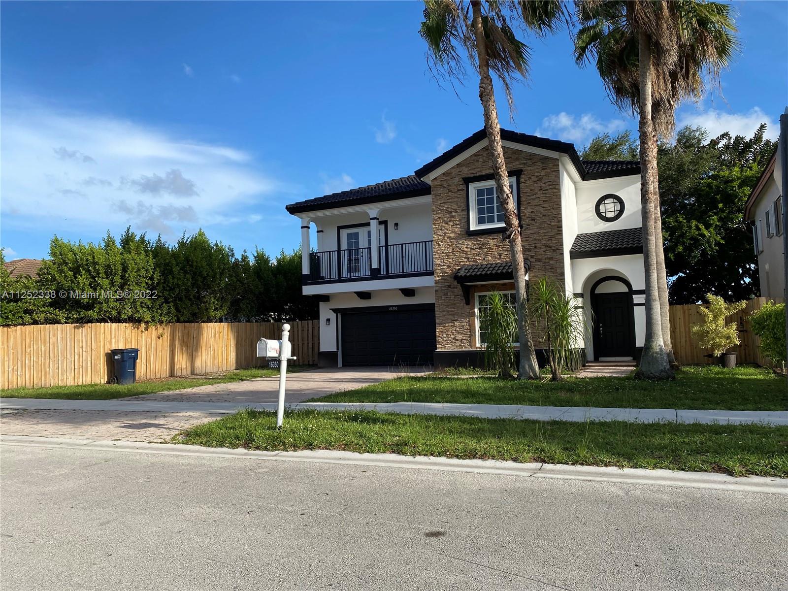 16350 SW 50th Ter