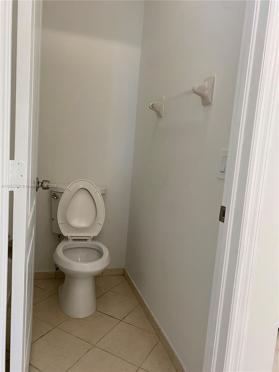 16350 SW 50th Ter