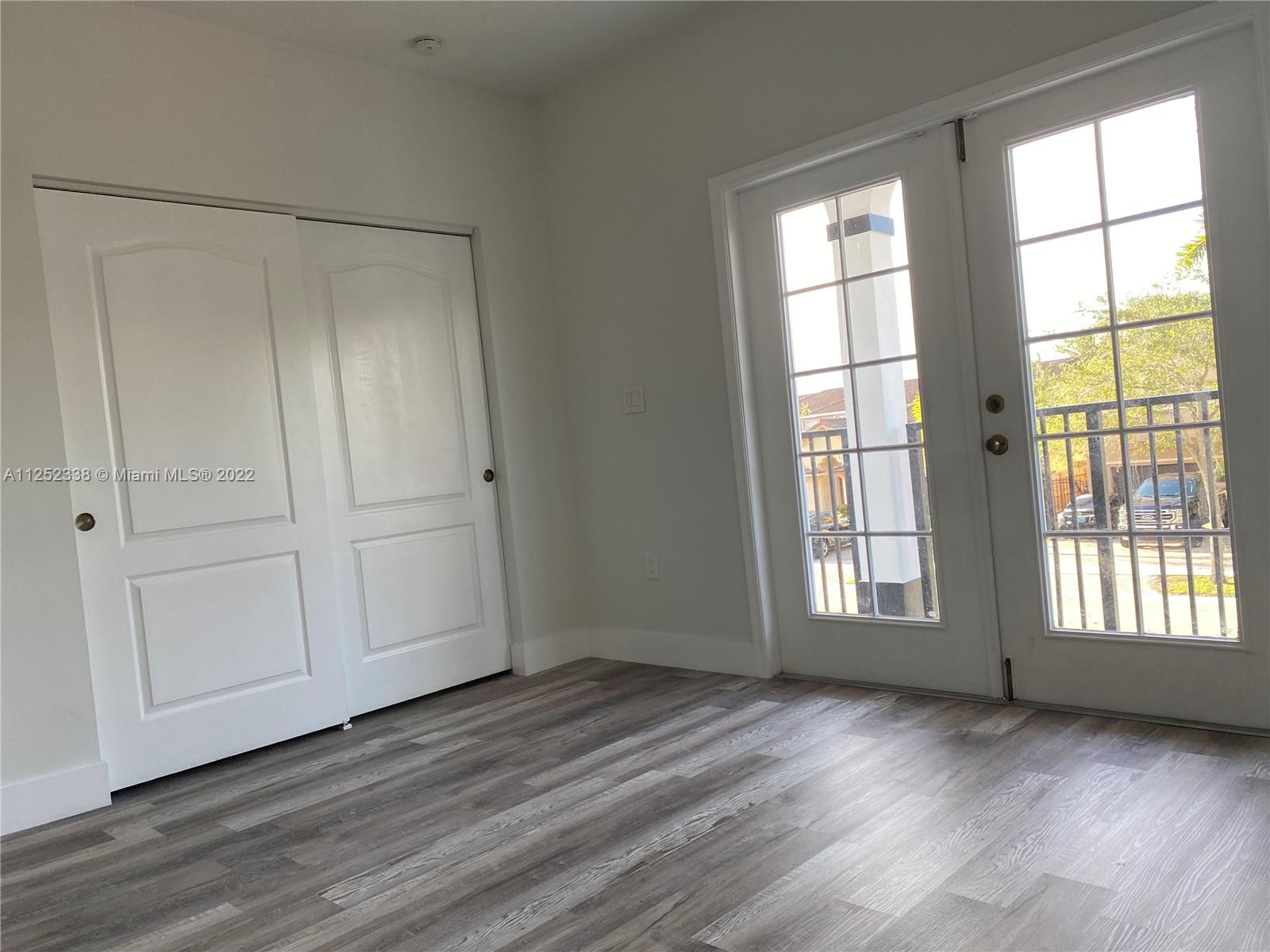 16350 SW 50th Ter