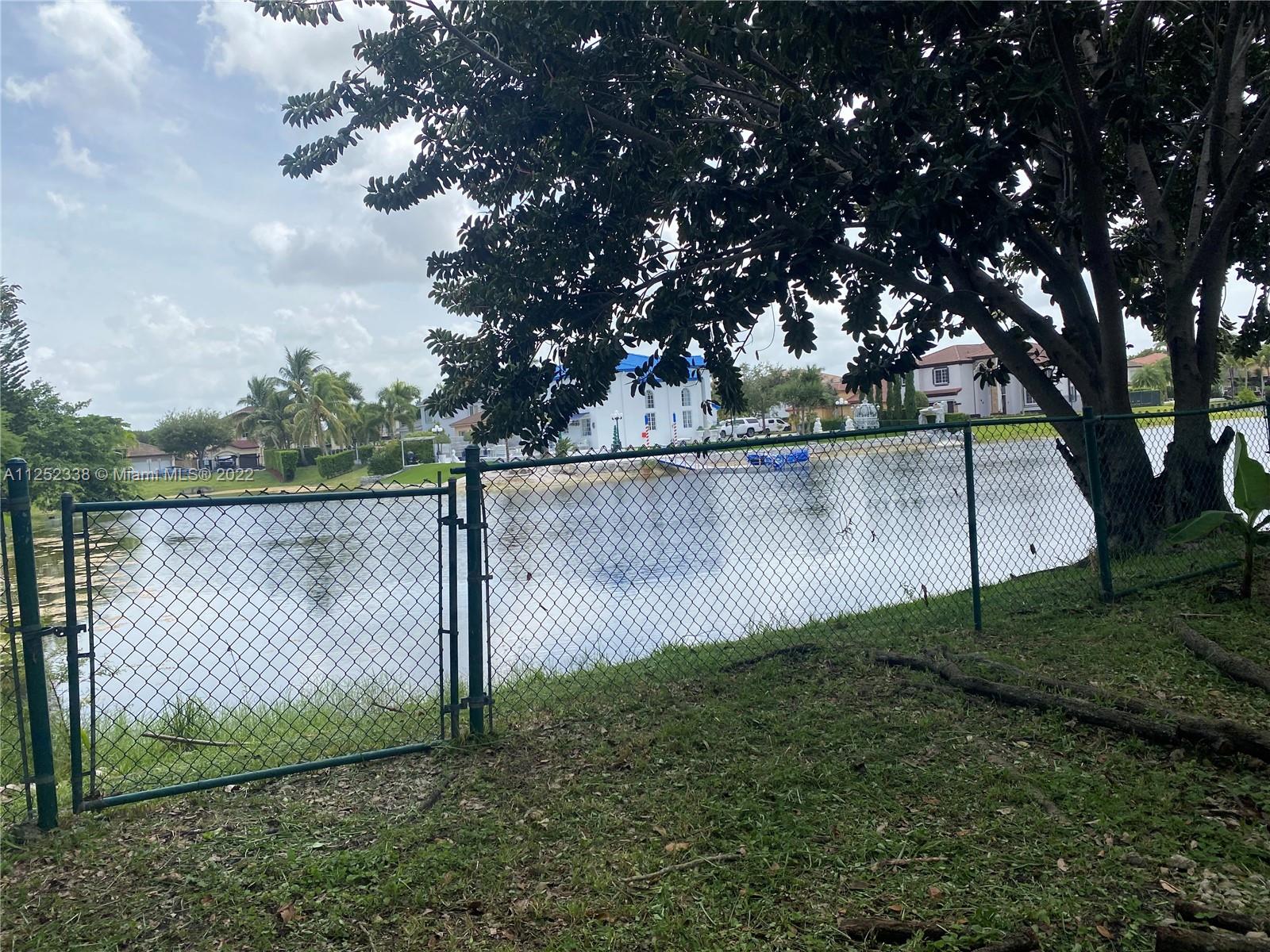 16350 SW 50th Ter