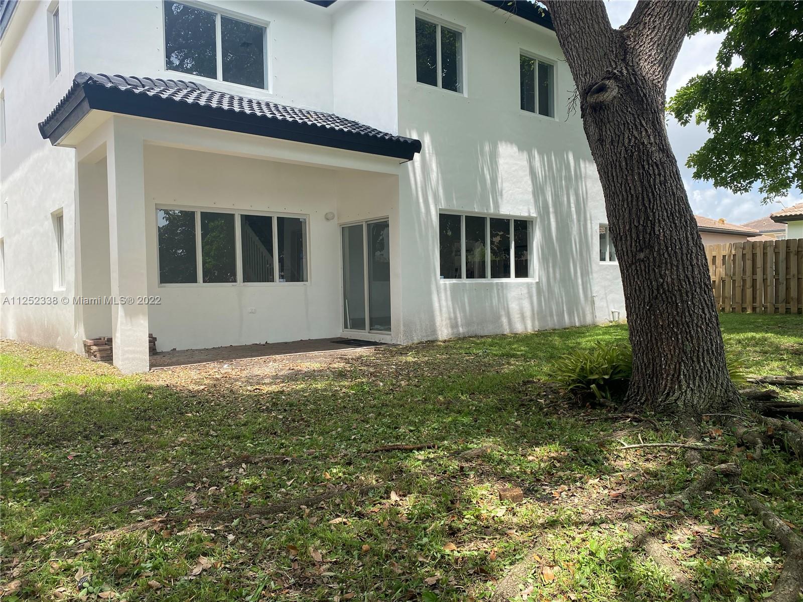 16350 SW 50th Ter