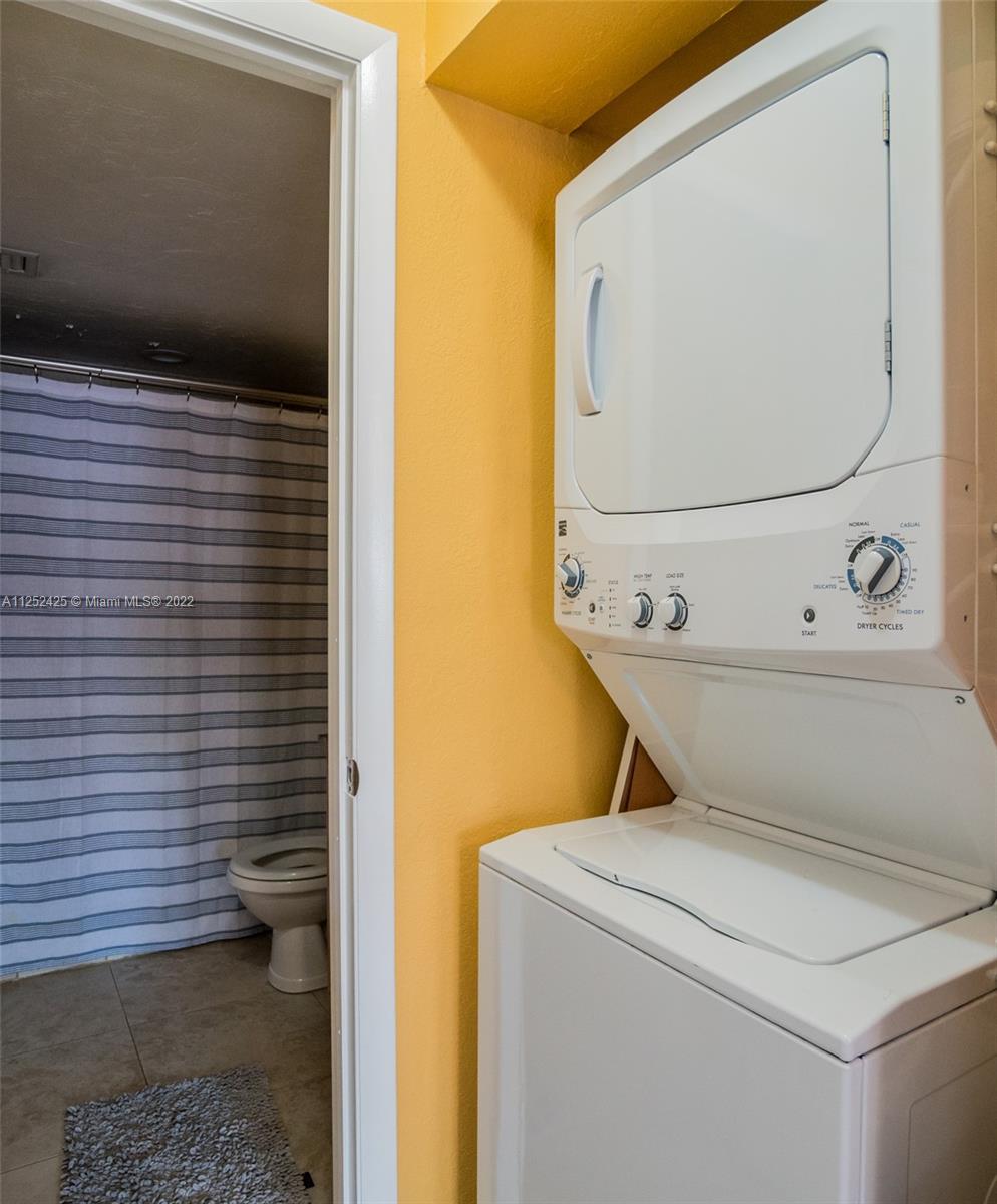 10900 SW 104th St Unit: 114