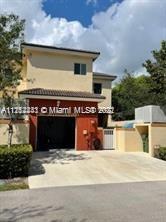 2320 SE 17th Ter Unit: 2320