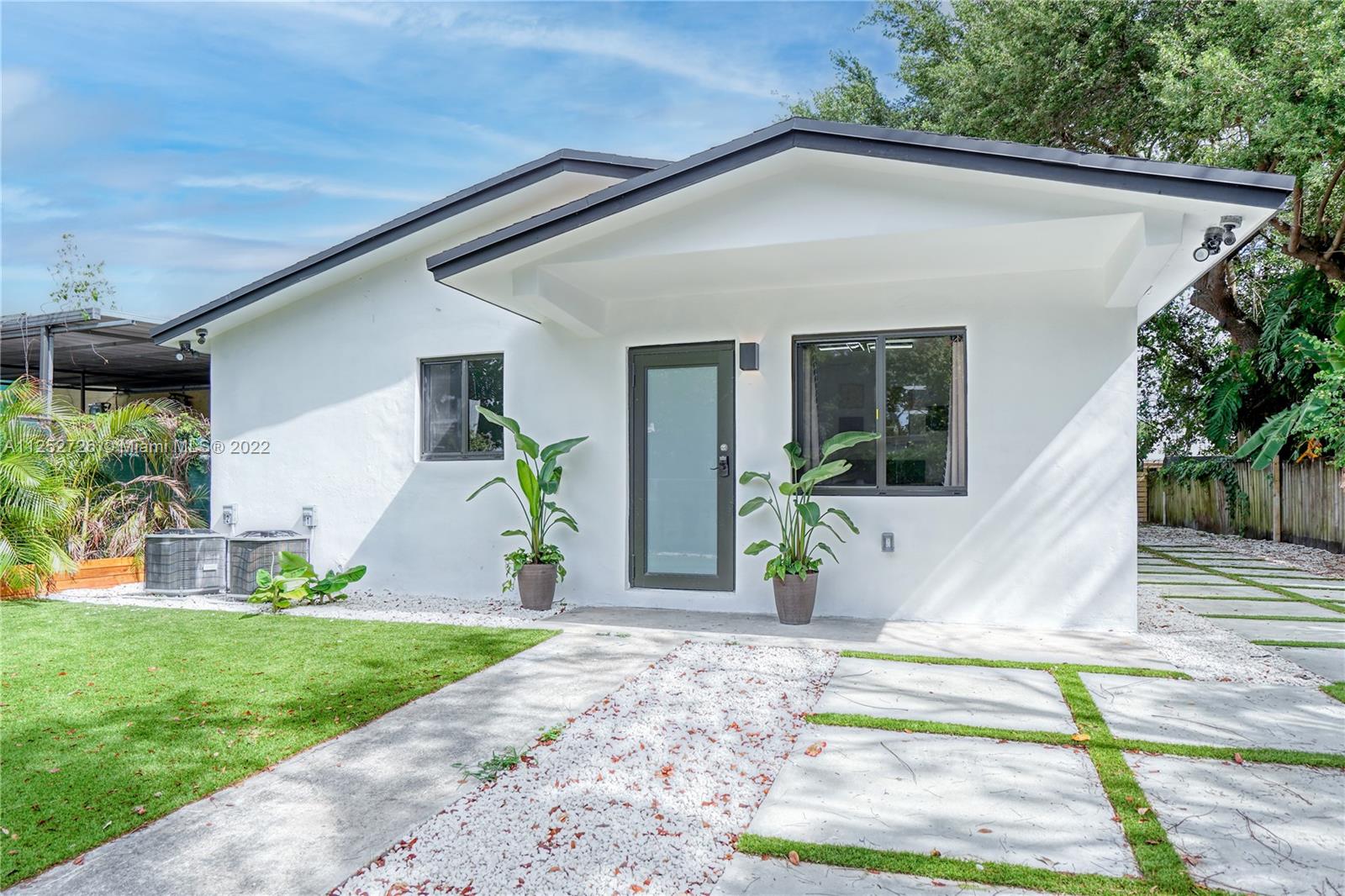 171 NW 47th St