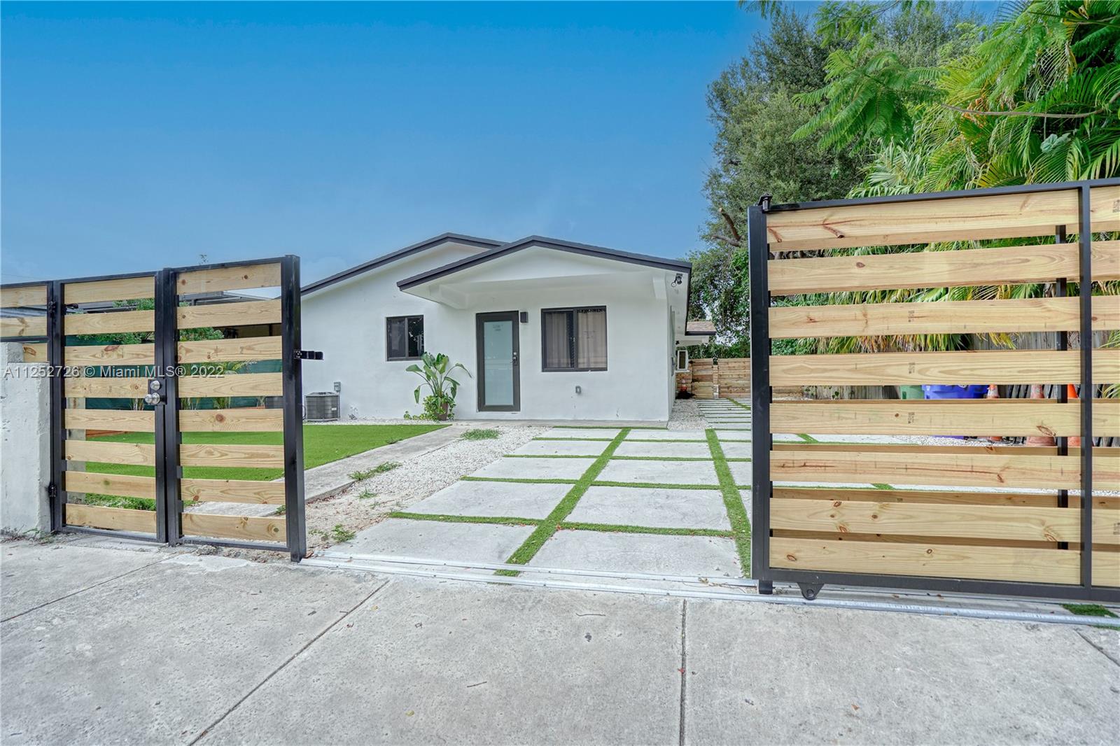 171 NW 47th St
