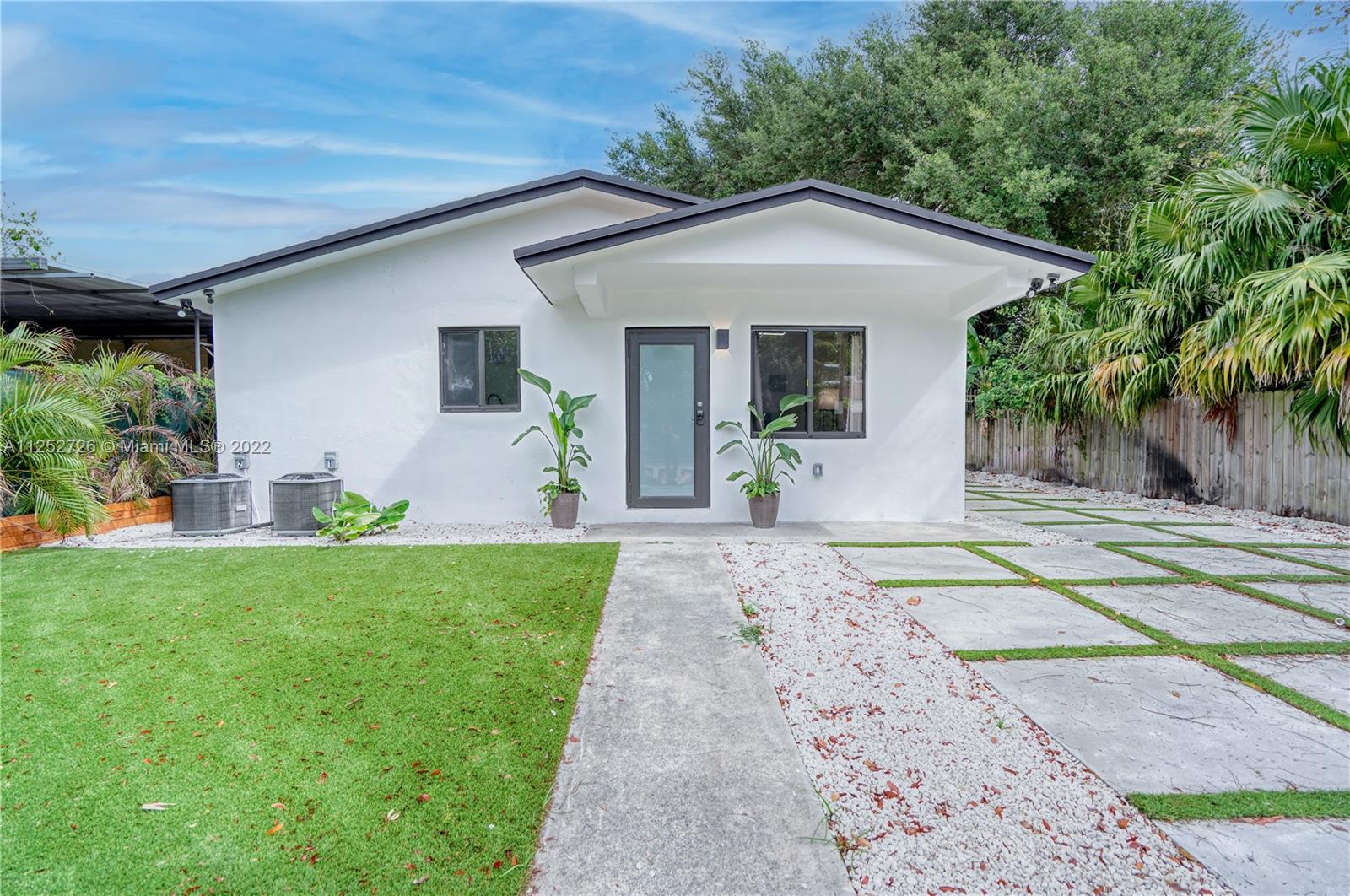 171 NW 47th St