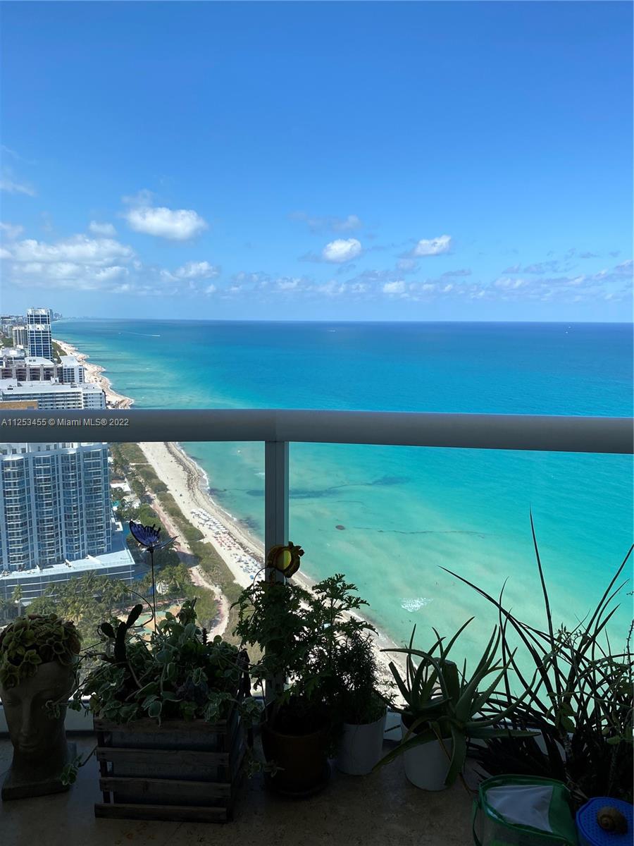 6365 Collins Ave Unit: 3911