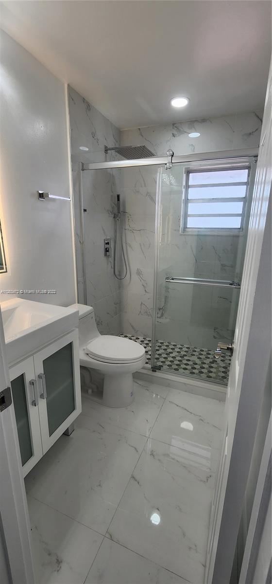 3905 SW 118th Ct Unit: 0