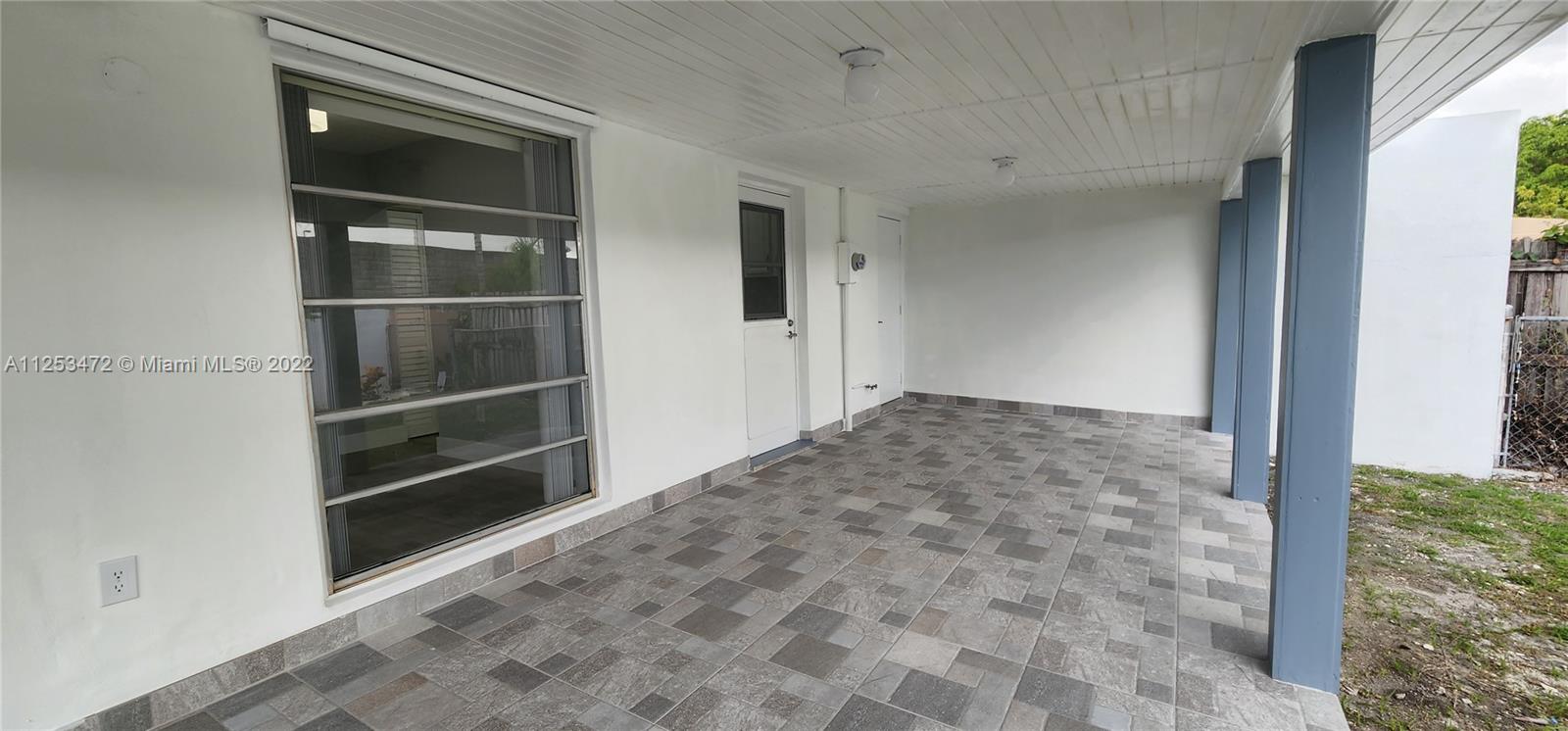 3905 SW 118th Ct Unit: 0