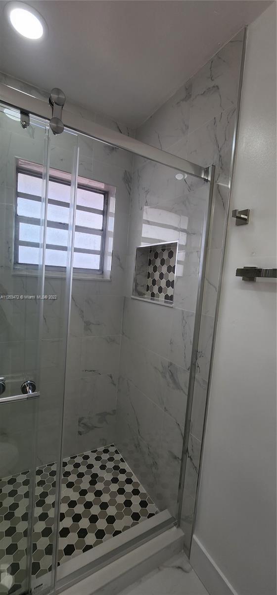 3905 SW 118th Ct Unit: 0