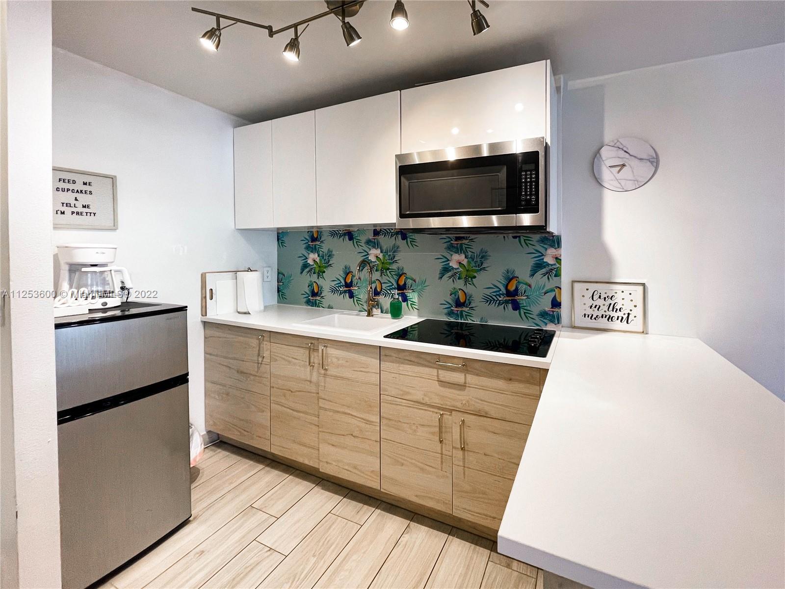 710 Washington Ave Unit: 323