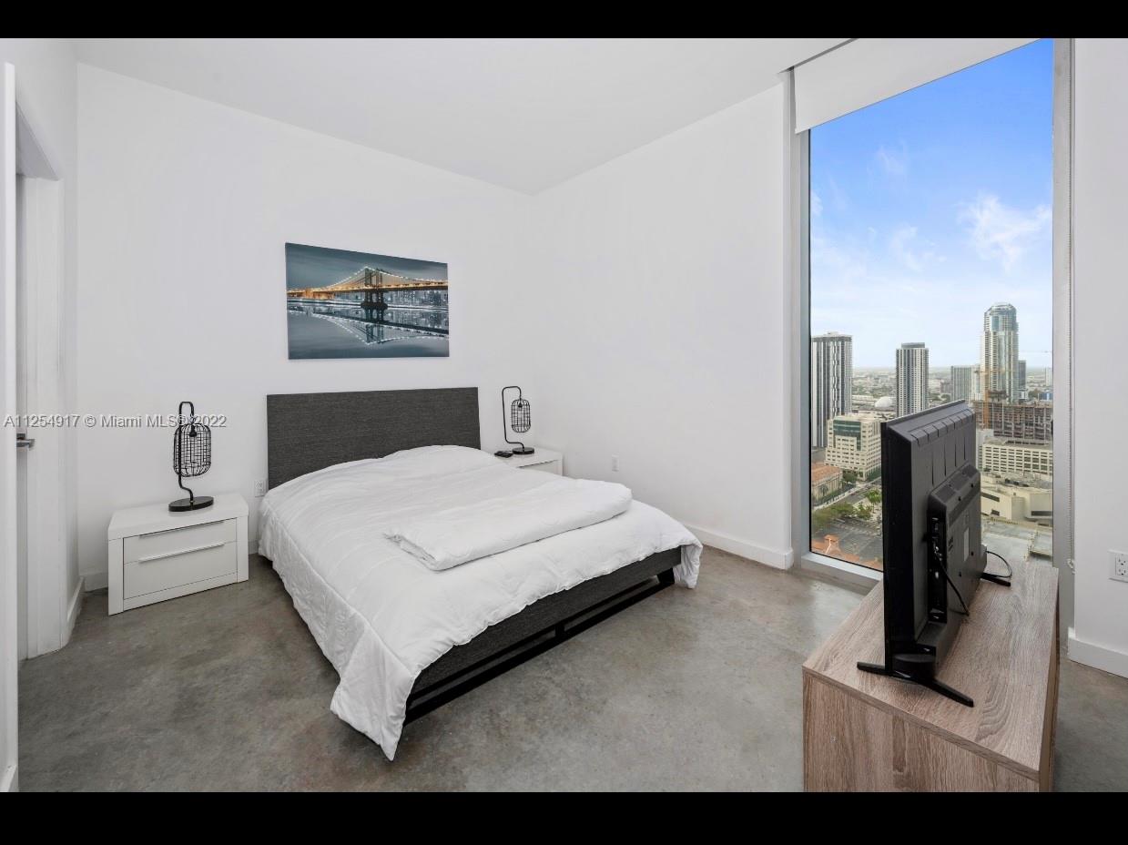 151 SE 1 st STREET Unit: PH4