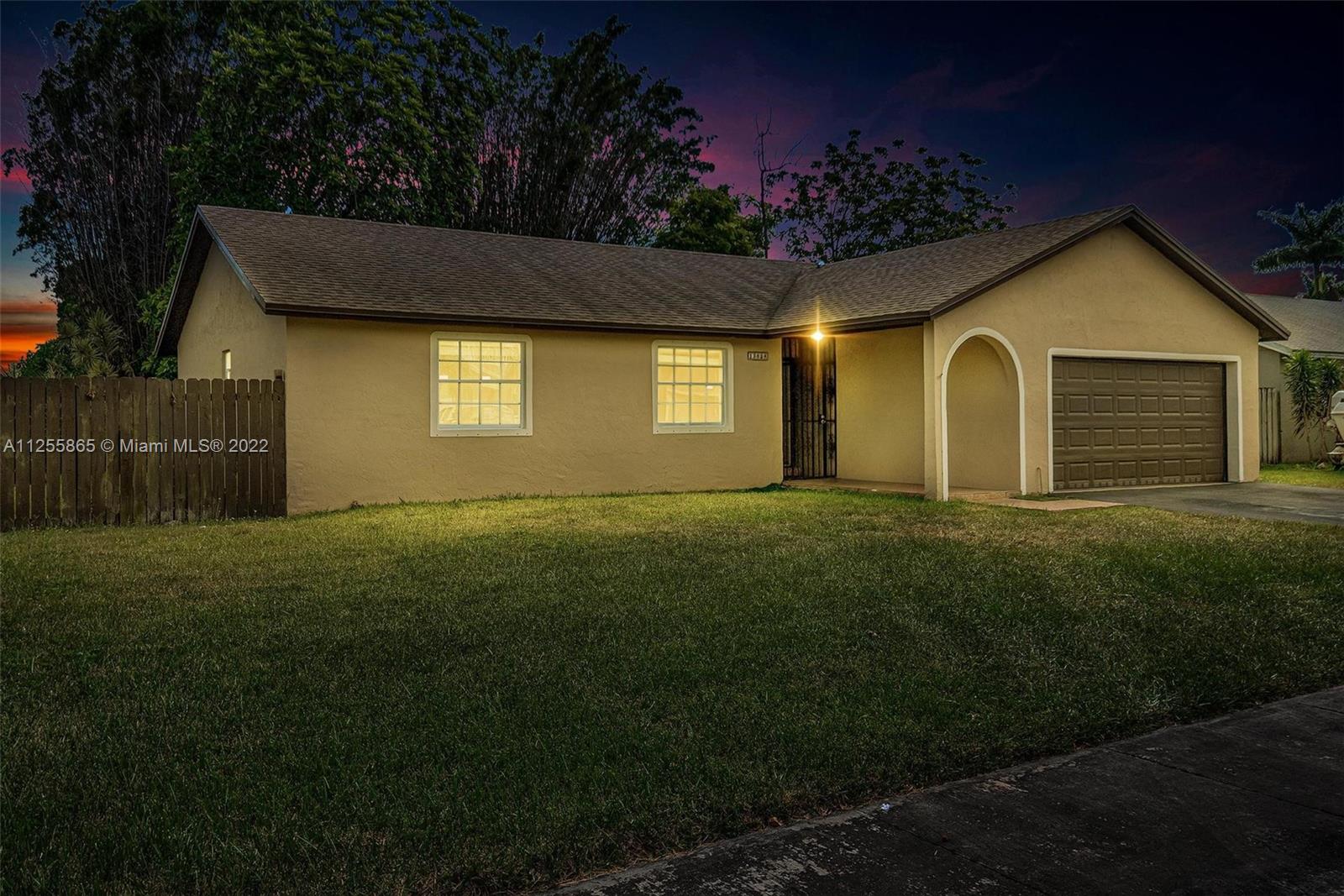 13828 SW 283rd Ter