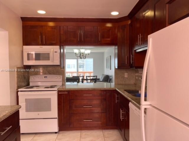 215 SE 3rd Ave Unit: 305A