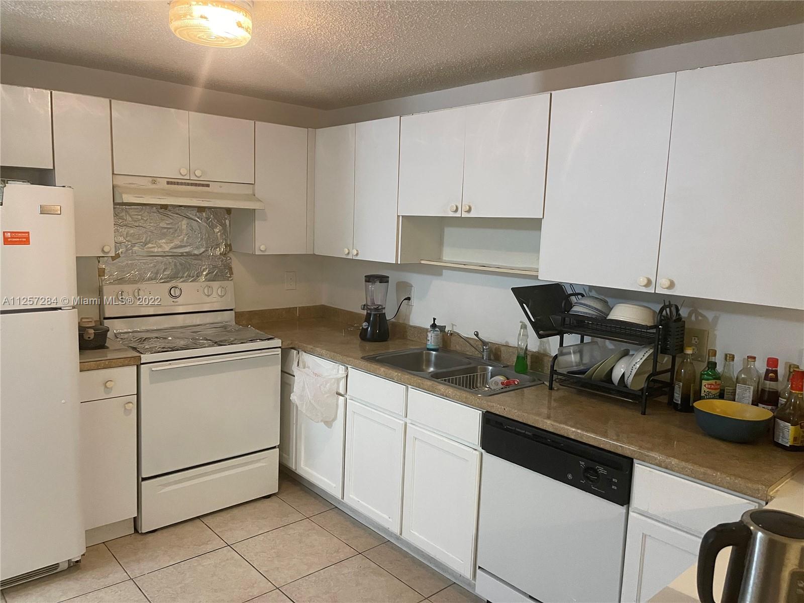 365 NW 109th Ave Unit: 701