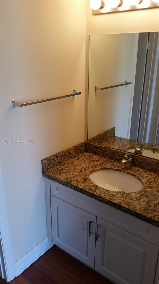 8600 SW 212th St Unit: 210